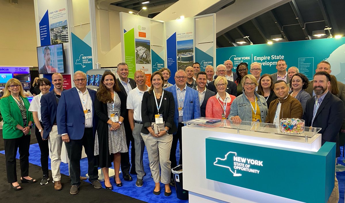 Invest_BN's tweet photo. Visit #NYLovesNano Pavillion at booth #2051 at #SEMICONWest. Say hi to InBN's VP of Business Development, Kim Grant to learn how NY can support your growth. https://t.co/aaKrS4NCDi