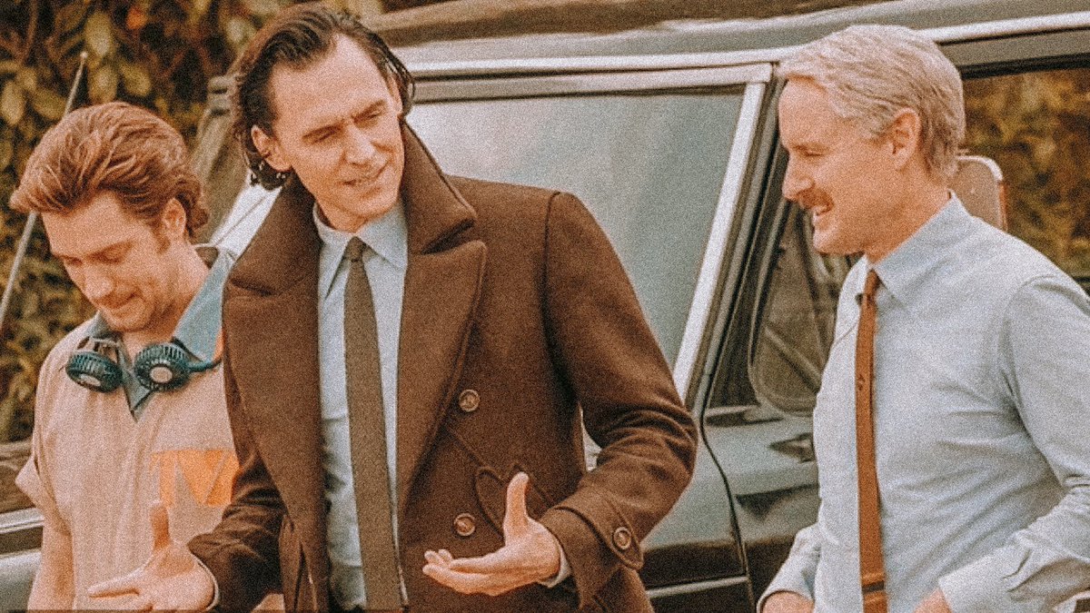 BowerxDepp's tweet photo. okay but the 80s spy vibes on set of Loki series season 2 https://t.co/2MOCiQA13N