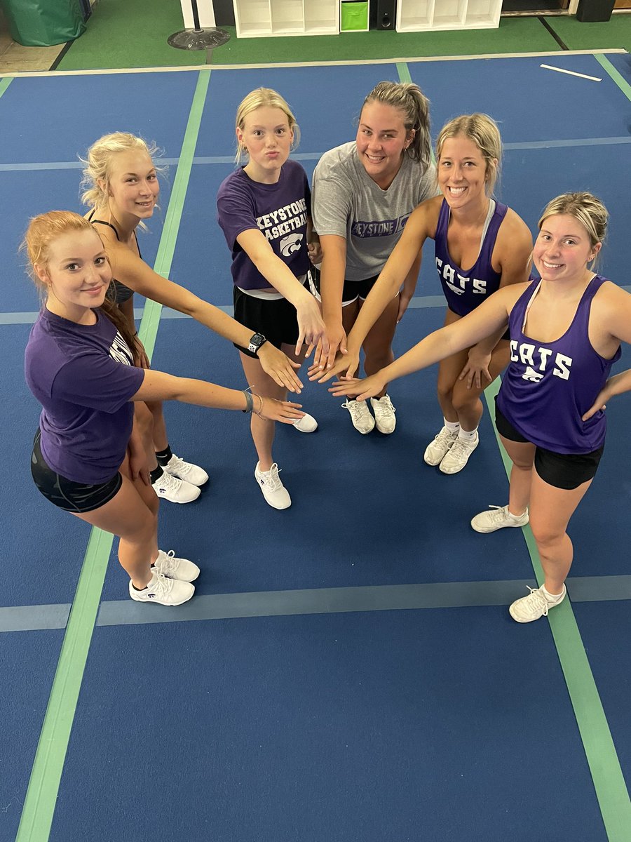 Love starting off our Wendnesday mmornings with <a href="/KeystoneCheer/">Keystone Cheer</a> Great work today!