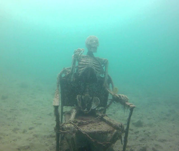 Me waiting for my OnlyFans funds to move from 'pending' to 'available.' https://t.co/6G8jf60e5l<a href="/tag/lostboysposting"class="tags"><span>#lostboysposting</span></a>