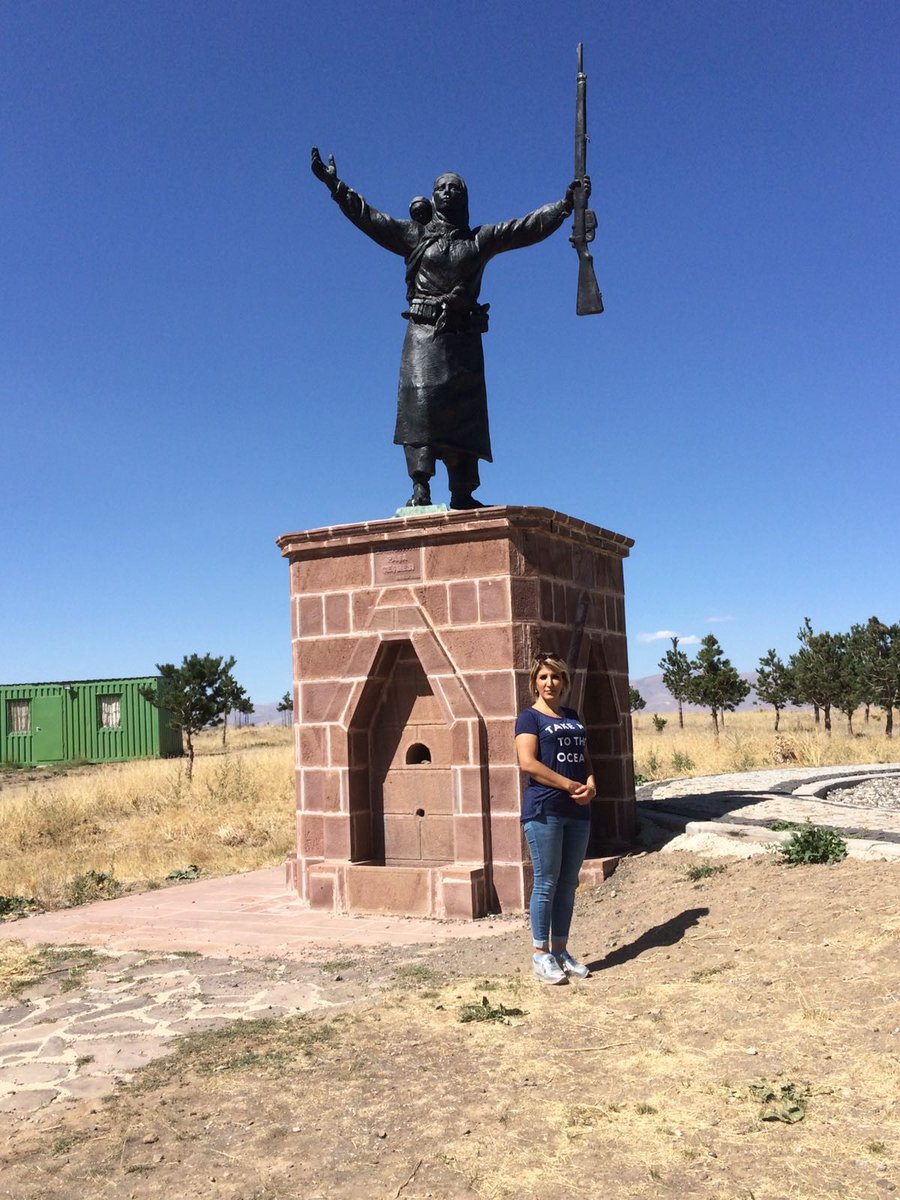 #erzurum
Güçlü, yiğit,mert, vatansever kadınların memleketi olduğu doğrudur.
🇹🇷 #erzurum 🇹🇷