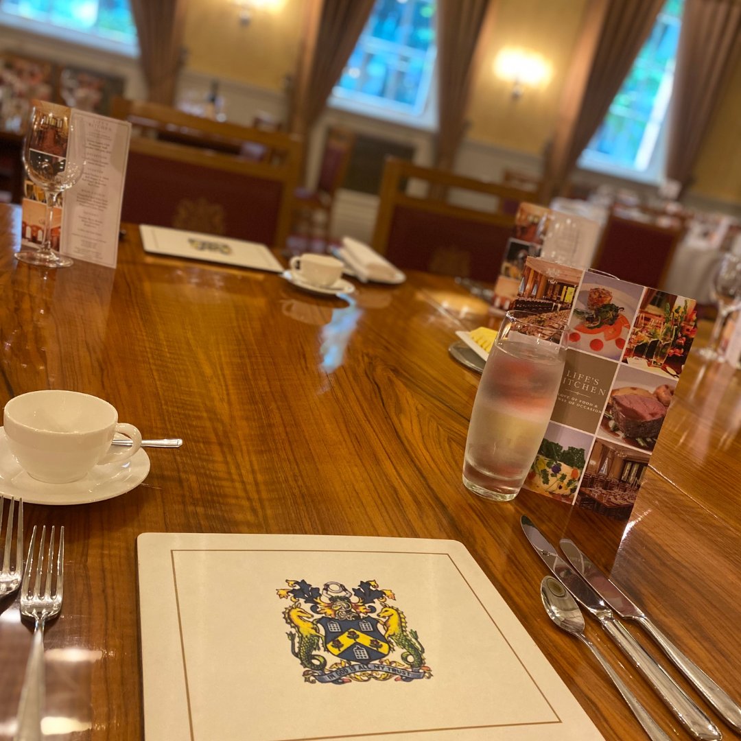 Pewterers' Hall tweet media