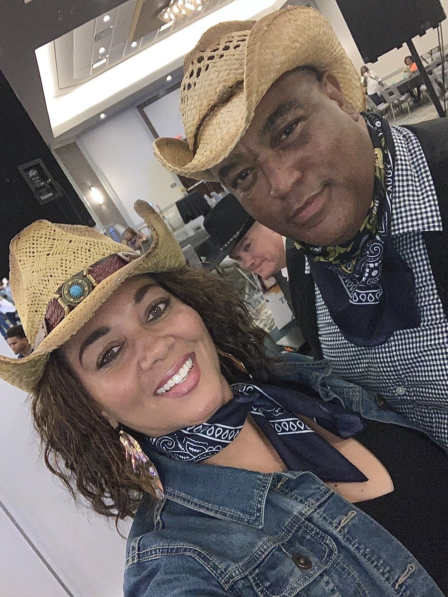 KFinProductions's tweet photo. “Saddled up” as emcee Tuesday night and clearly everyone knew the assignment! Hahaha!

Between the live music courtesy of: The Boys In The Band and our favorite DJ: Matt McCoy and having my 2 favorite gents with me, my @KSharkFin1 and my @StevoSkillz2,
it was a fun night! https://t.co/7GZZZeVQtO