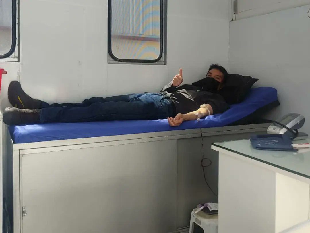 CruzPichincha's tweet photo. iCon tu donación de sangre salvamos vidas 💪🏻❤! Agradecemos a todo el personal de #Metaltronic 🙋🏻‍♂️🙋🏻‍♀️por unirse a nuestra campaña 😌 de donación de sangre que ayudará 🥰 a muchas personas que lo requieran. #CruzRojaPichincha ⛑ https://t.co/FbJZGPGkZx