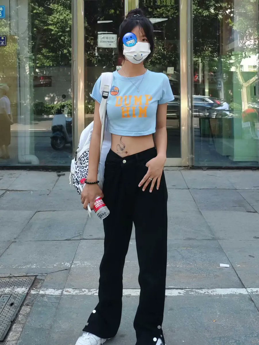 kitten0417's tweet photo. #拉拉 #女同 #les 挂个反串骗子，祝你全家意外死亡！ https://t.co/gITBOAfg0k