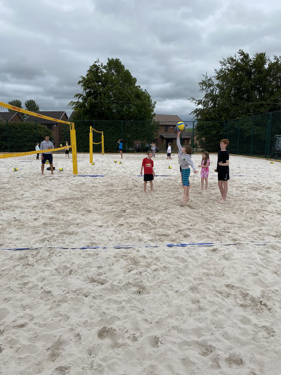 ActiveAyr_SAC's tweet photo. Fantastic end to our 3 day multi sport camp at @kyleacademy_pe 🤩 Thank you to all @SA_LeadershipAc & coaches for the variety of sports and fun activities the children had a blast 🏐 🏸 🏑 🏀 😀 #SASummer #thrivingcommunities #summercamp https://t.co/c66SB2pkAx