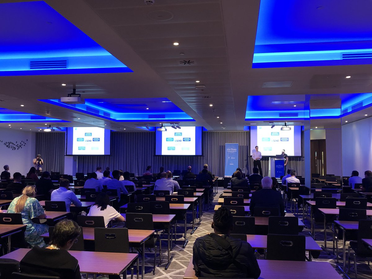 FINOSFoundation's tweet photo. Consuming Legend Data Models &amp; Services Using BI, Python/ML &amp; other tools with Andrew Ormerod &amp; John Pentelow of @GoldmanSachs #osfflondon #osfinserv #MachineLearning #Python https://t.co/djx6UnQmOD