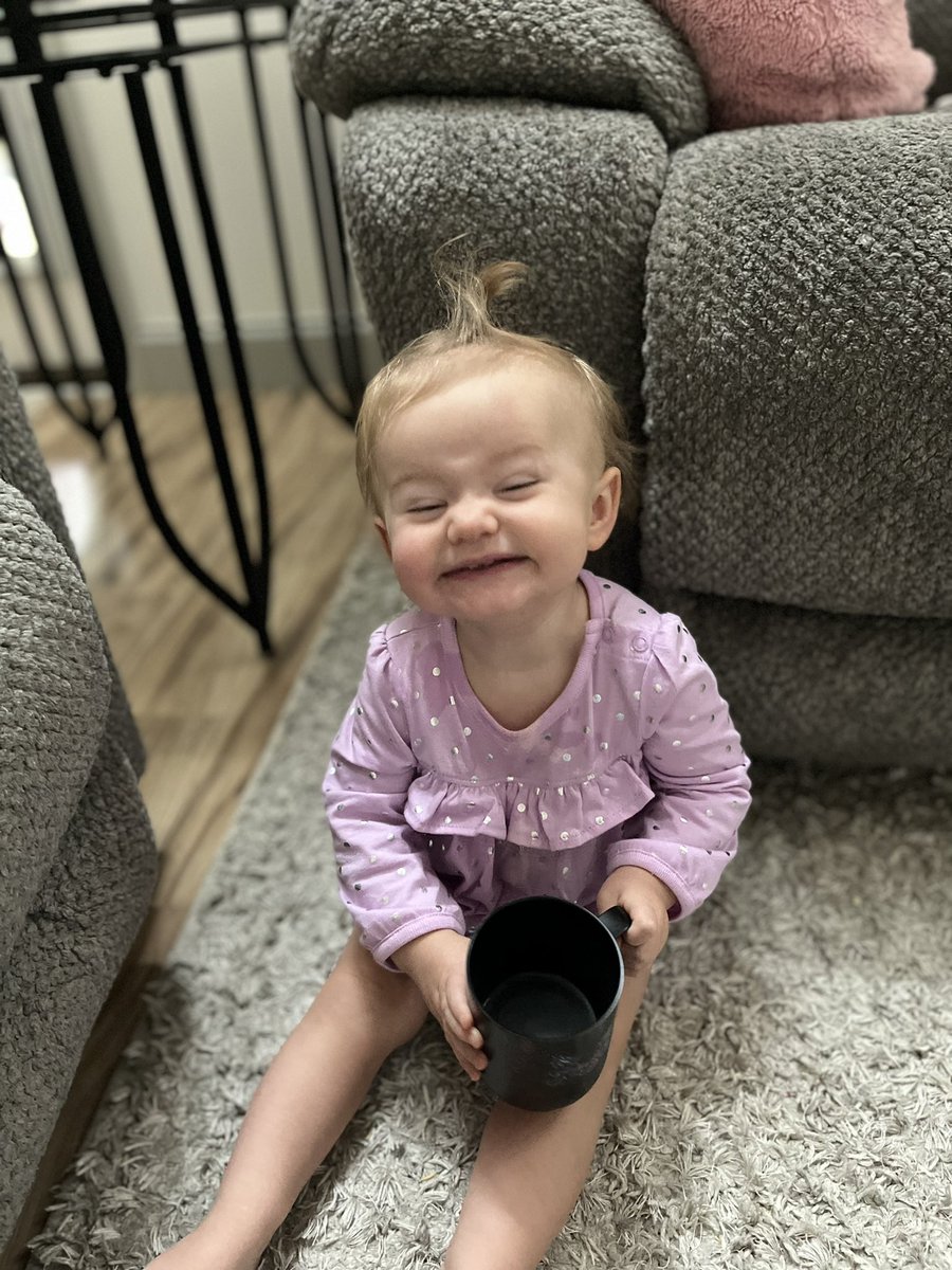 lorriewatts's tweet photo. When that first sip hits just right 😁 https://t.co/dVBExdDUGV