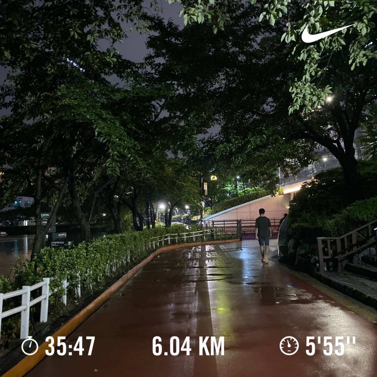 weekly20km's tweet photo. #1주일에_20km #nrc #러닝 #석촌호수 #nft #beeple #project https://t.co/uPDk6zlgcr