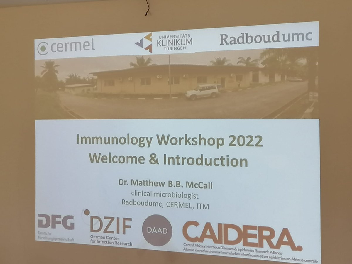 L'objectif est de renforcer les capacités en matière d’immunologie insuffisantes dans la sous-région d'Afrique centrale.
 L'atelier est constitué des séances théoriques et pratiques. 
Ce premier jour était consacré aux bases d'immunologie.