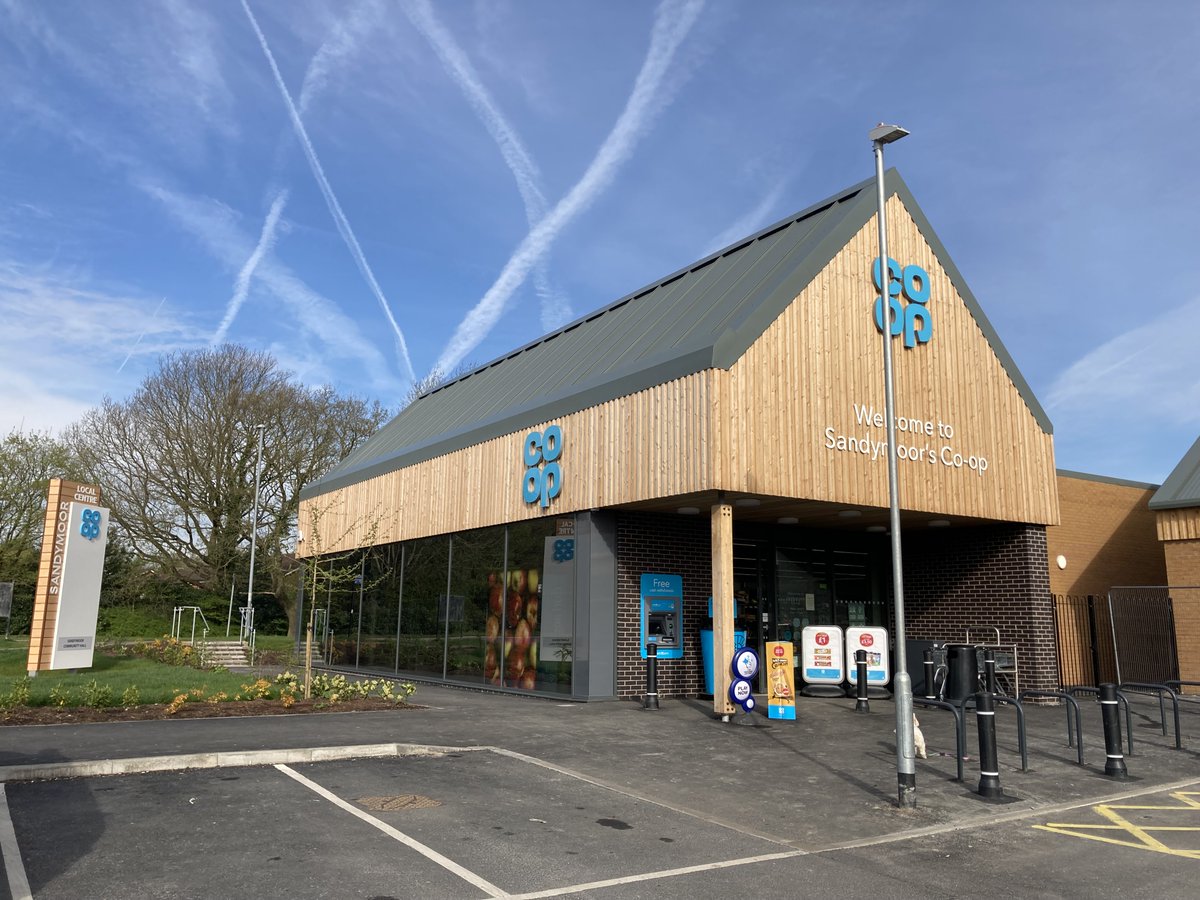 Convenience store acquisition completed on behalf of private clients. 

A new build store forming part of a large urban extension being delivered by a consortium of house builders totalling approximately 2,000 units.

zamanroberts.com