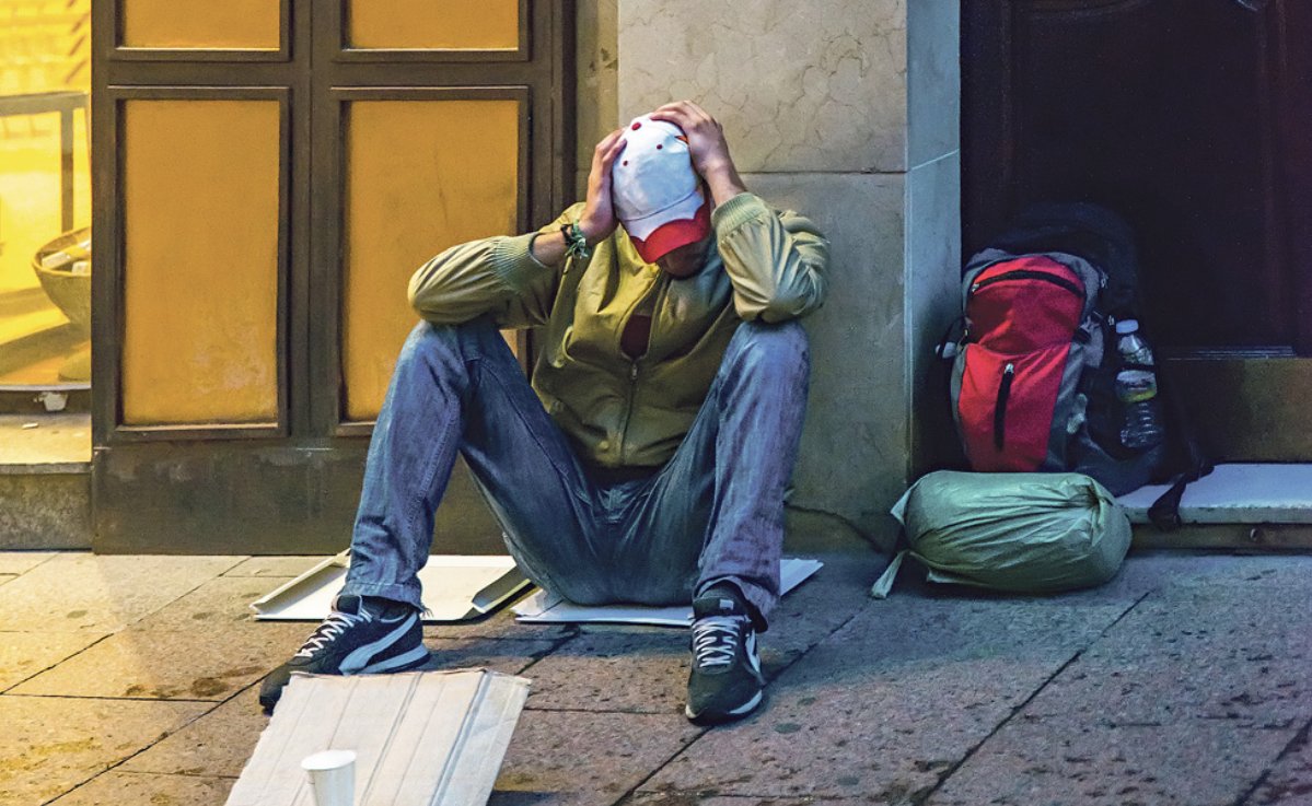 Face à la #canicule, le #CASP mobilise ses 600 salariés pour aider les sans-abri. Ses centres d'accueil de jour sont ouverts de 8h à 17h, les week-ends et jours fériés. #Solidarité
reforme.net/actualite/2022…