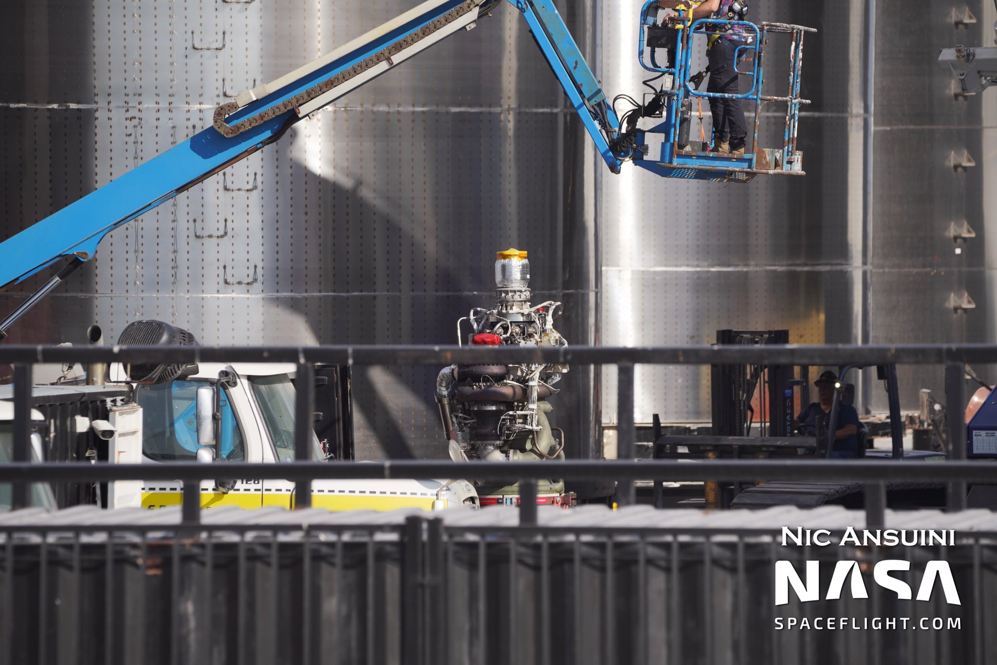 FXjZnI8WQAEWhWt?format=jpg&name=large