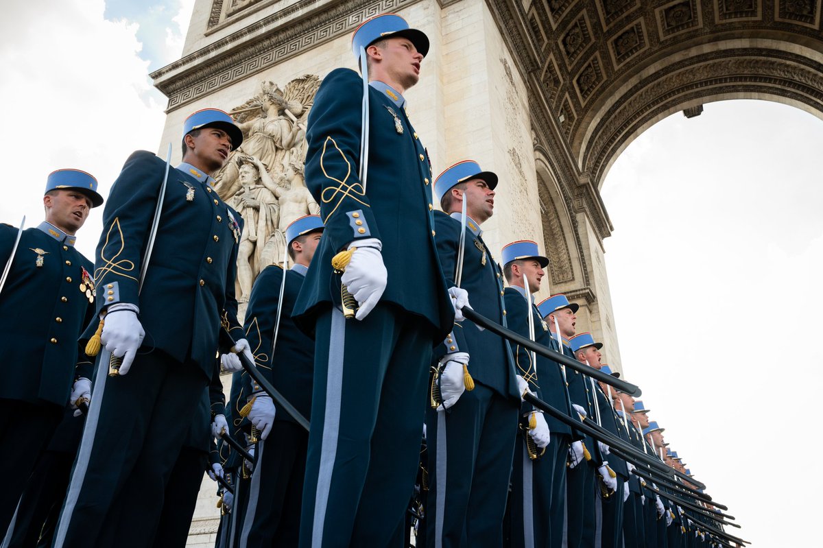 Académie militaire de Saint-Cyr Coëtquidan tweet media