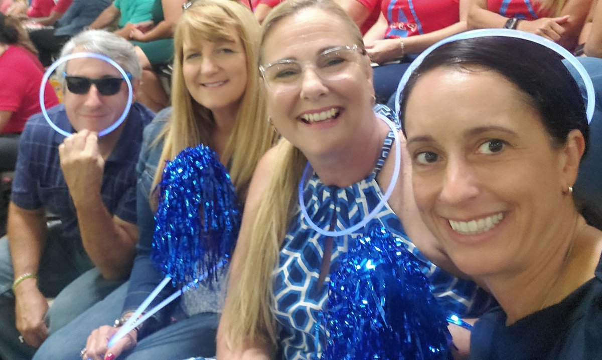 Martha T Jaureguizar 💜 tweet media