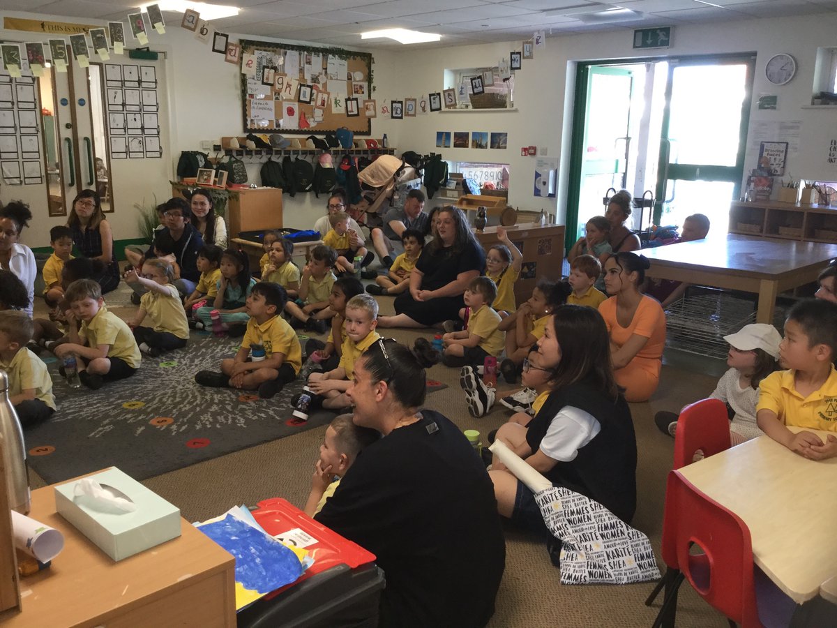 firsprimarysale's tweet photo. #RecLC What a lovely story time in Reception, joined by lots of parents/carers! #readingforpleasure #FirsReading https://t.co/XyHLPX2D5J