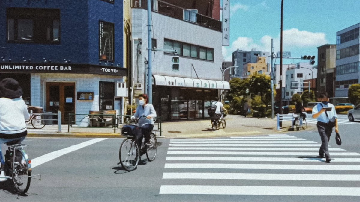 Ieemarkees's tweet photo. strolling around japan with mark lee https://t.co/wndipPwL0d