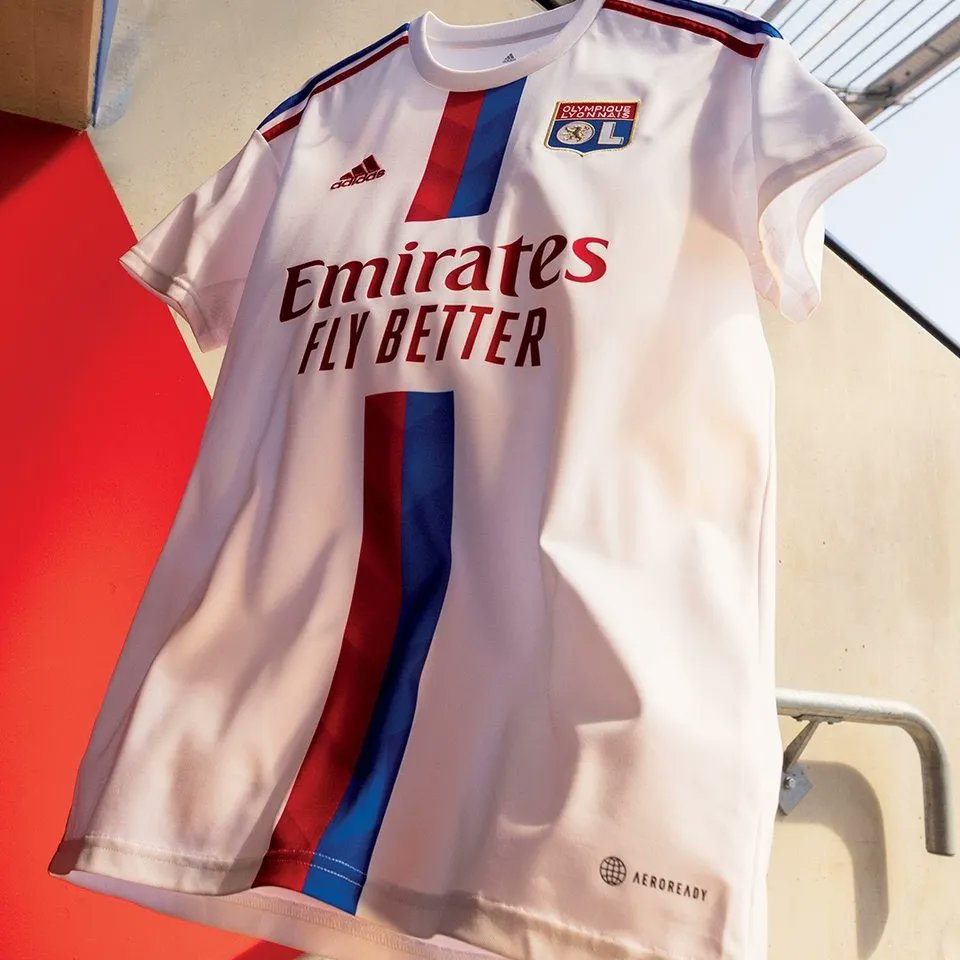 QwameLion's tweet photo. #JerseyGuru is here to style you with your Favourite Club kit. Linkop now🛒🛒
80GHs for Jersey only
100GHs for Customize..Delivery at a low fee
WhatsApp/☎️ 0558601491
#SecondSermon #MUNLIV #FreeSHS #Jersey 
https://t.co/fMPGepk20z https://t.co/syeQpglMrP
