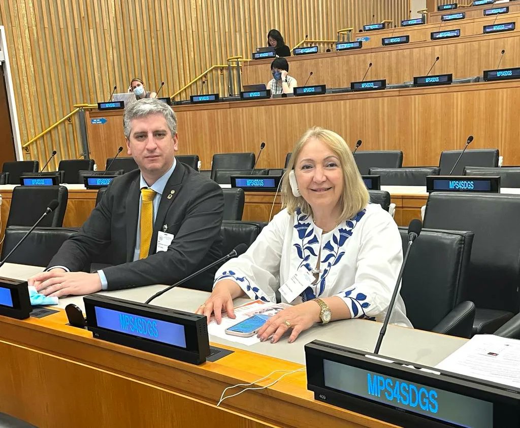 Parlatino_org's tweet image. Presidenta del @parlatino_org @silviagiacoppoucr y secretario general @_rodriguezjuan_ Juan participan en la sede de las @ONU_es del Foro Político de Alto Nivel sobre Desarrollo Sostenible coorganizado por el Consejo Económico y Social de Naciones Unidas y @IPUparliament