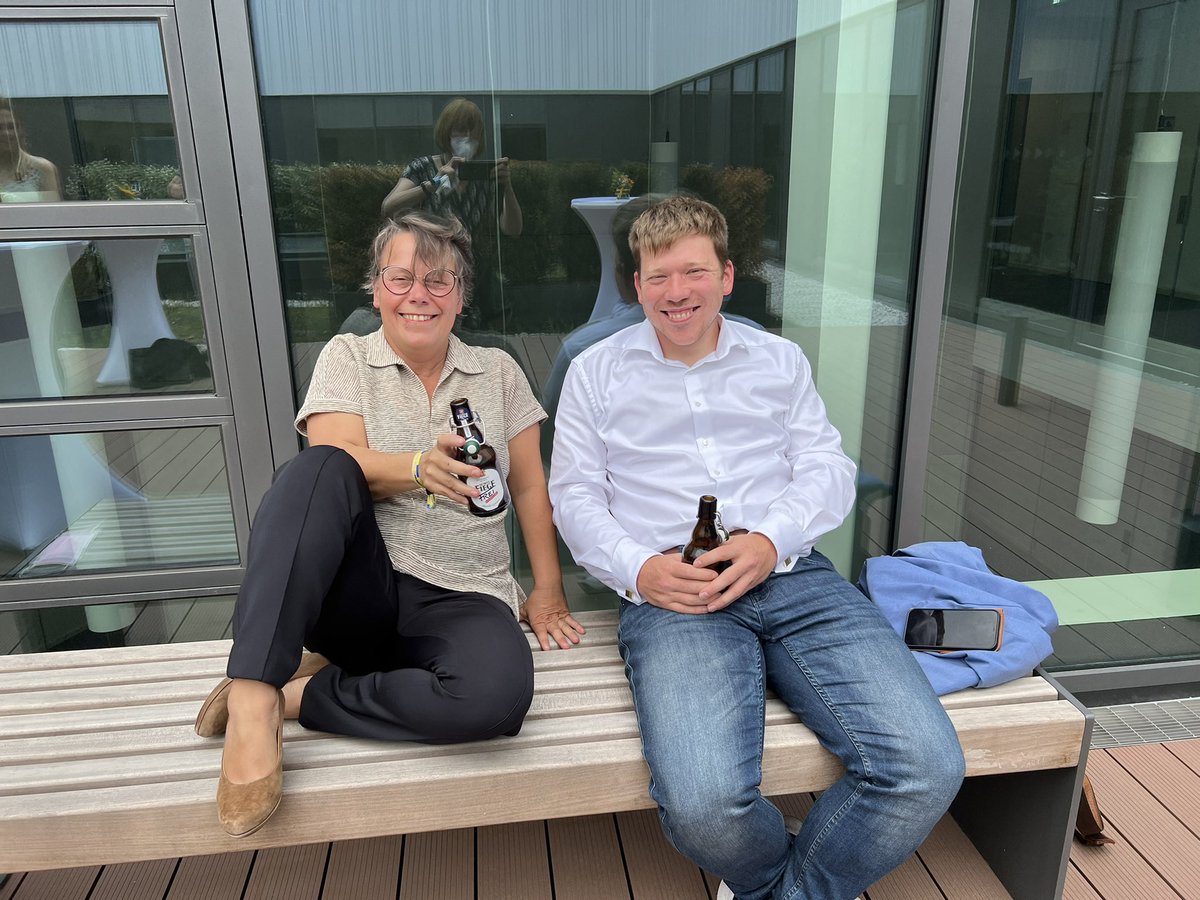 Die Eröffnung unseres Forschungsbaus Nr. 4 hat richtig gute Laune gemacht - hier mehr Infos news.rub.de/hochschulpolit… und noch ein paar Eindrücke: