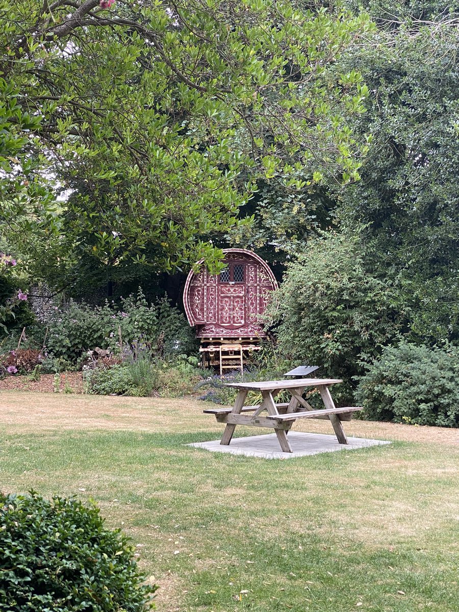 Primageographer's tweet photo. Arriving in #Canterbury for todayโs #curriculumMaking #fieldwork & feeling so lucky to be a fellow @CanterburyCCUni & part of this project with @PeterVujakovic @hist_towns #sustainability #mapthefuture https://t.co/q06643jd6e