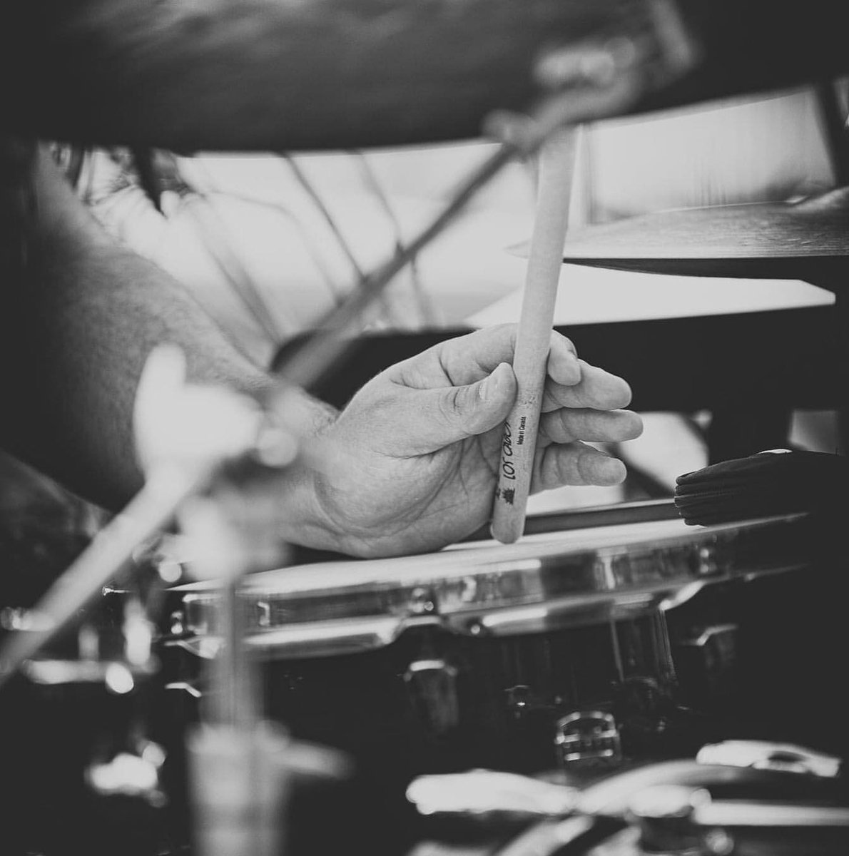 Balanced, durable, and versatile 🥁

📸: <a href="/aurelienrr/">Aurélien</a>

#LCDArtistFam #CanadianMade #InternationallyPlayed #drumsticks #drumsdrumsdrums #drumlife #drums #drummer #drum #drumming #drumset #drumkit #drumstagram #drumlove #drumsdaily