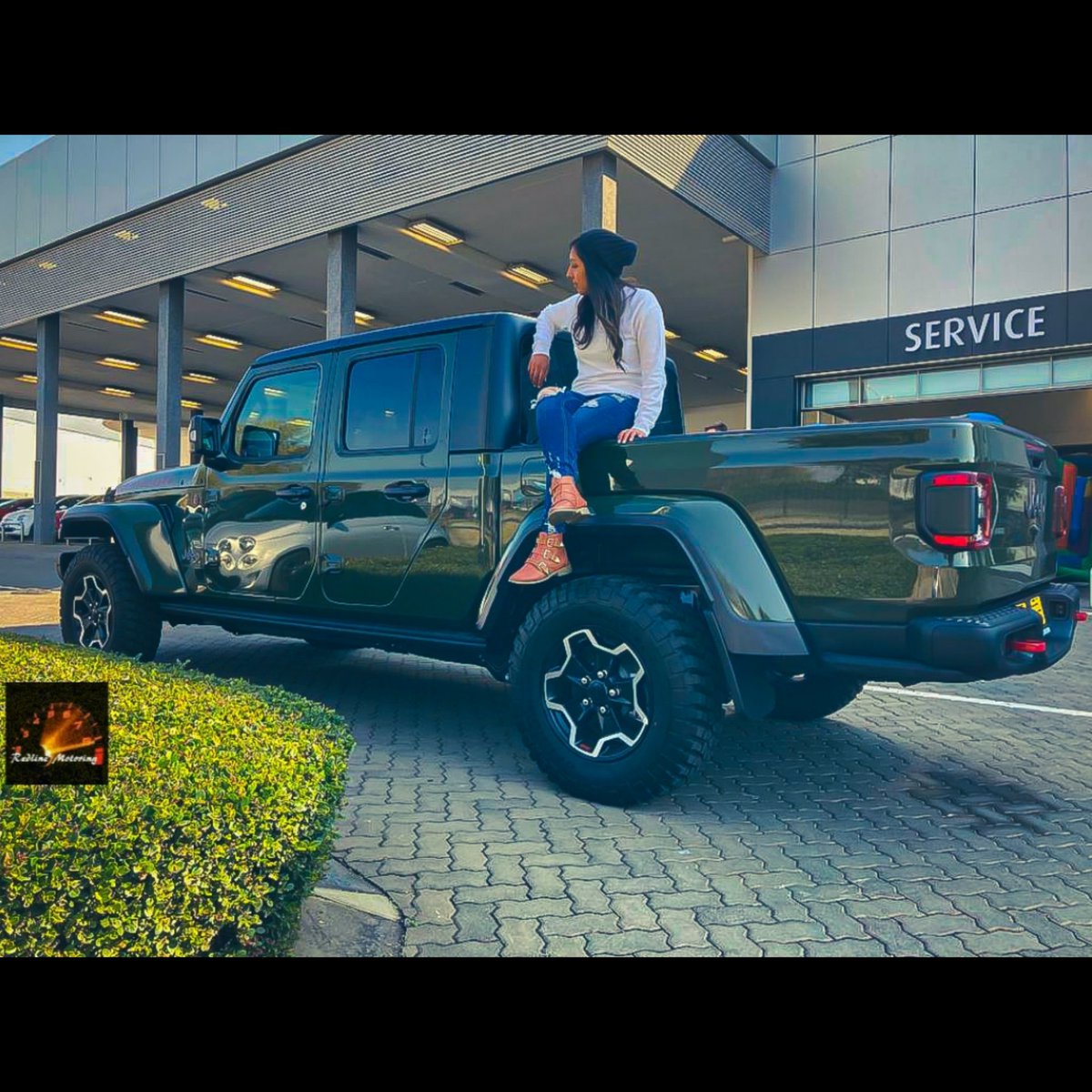 Foxy_Charmz's tweet image. Got to test drive the new #Jeep #Gladiator #Rubicon 🚙