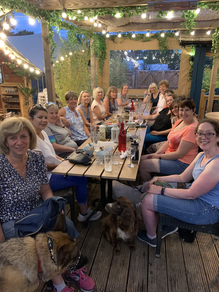 A fab mid summer ramble last night for those making the most of the gorgeous balmy evening! Thx to <a href="/annecherrytrees/">anne robinson</a> for route plan &amp; not getting us lost 😃 &amp; The Star Inn for cold beers on arrival <a href="/surreyfedwi/">@SurreyFedWI</a> @WILifemagazine   <a href="/relivecc/">Relive</a>! #GetOutThere  relive.cc/view/vrqDAoj27…