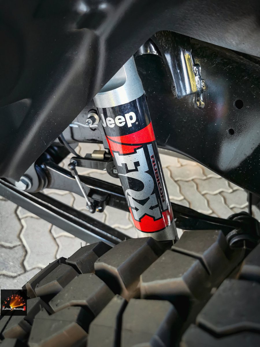 Foxy_Charmz's tweet image. More pics of the #Jeep #Gladiator #Rubicon on my Facebook or Instagram pages. Link in Bio for quick links.

#4x4 #southafrica #newcars