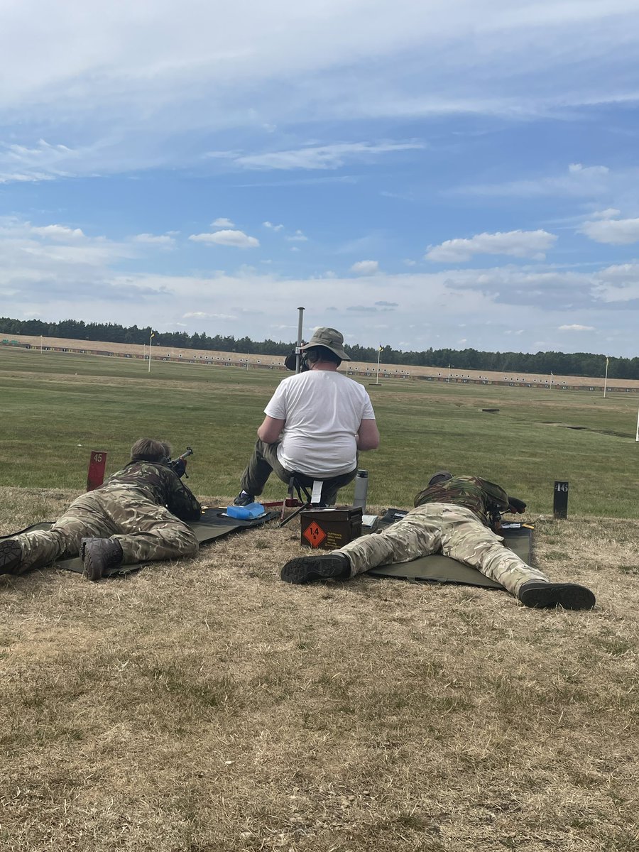 Shooting the Victoria Tankard this afternoon at 600. With help from <a href="/OldCranleighans/">OC Society</a>