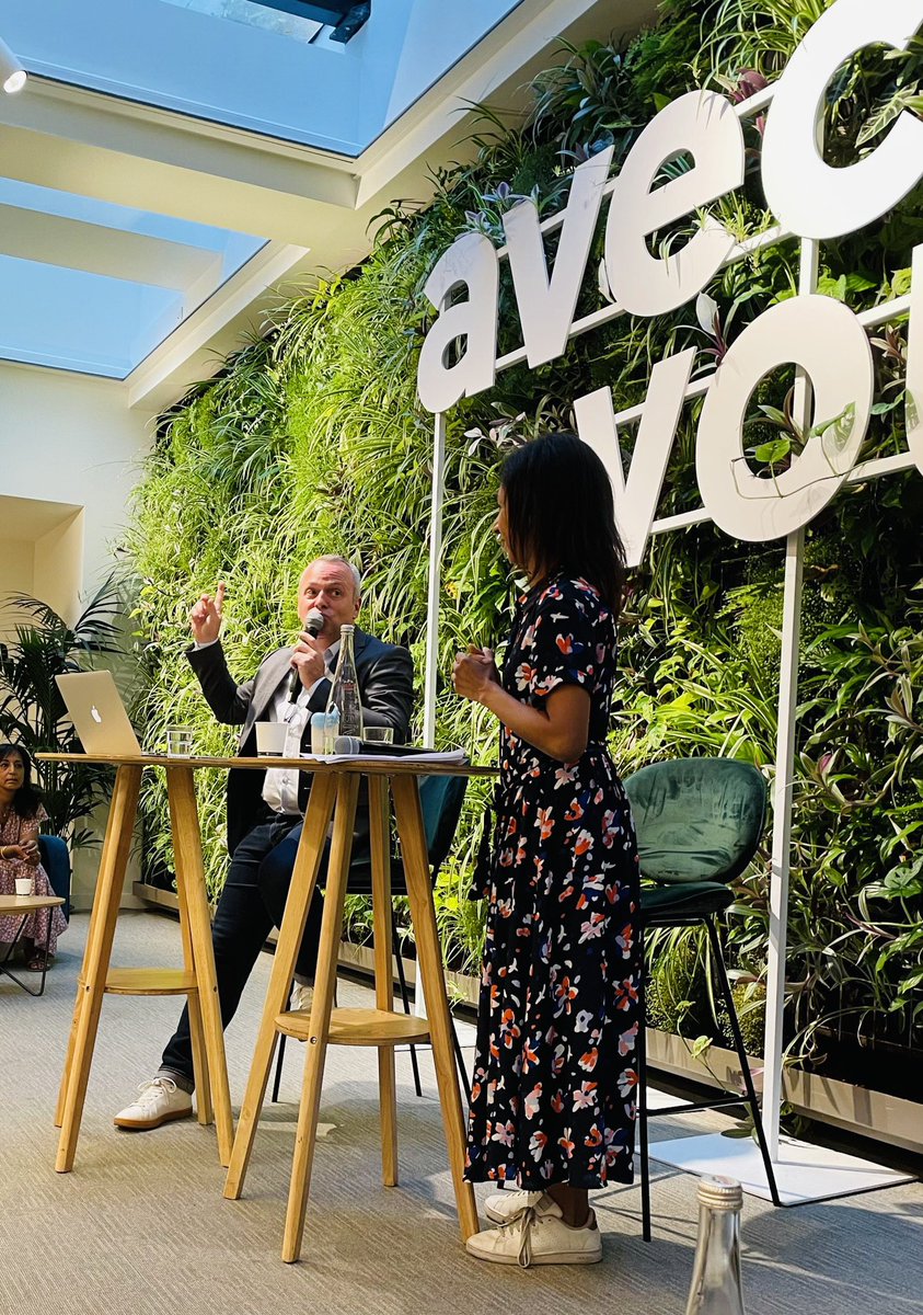MartinGaragnon's tweet photo. Avec des parlementaires et ministres pleinement investis dans leur mission au service des Français, avec des militants engagés et mobilisés, nous sommes prêts dans les #HautsDeSeine à contribuer #AvecVous à la #Renaissance de notre mouvement🇫🇷🇪🇺

@EmmanuelMacron @steph_sejourne https://t.co/rHz63KvWZN