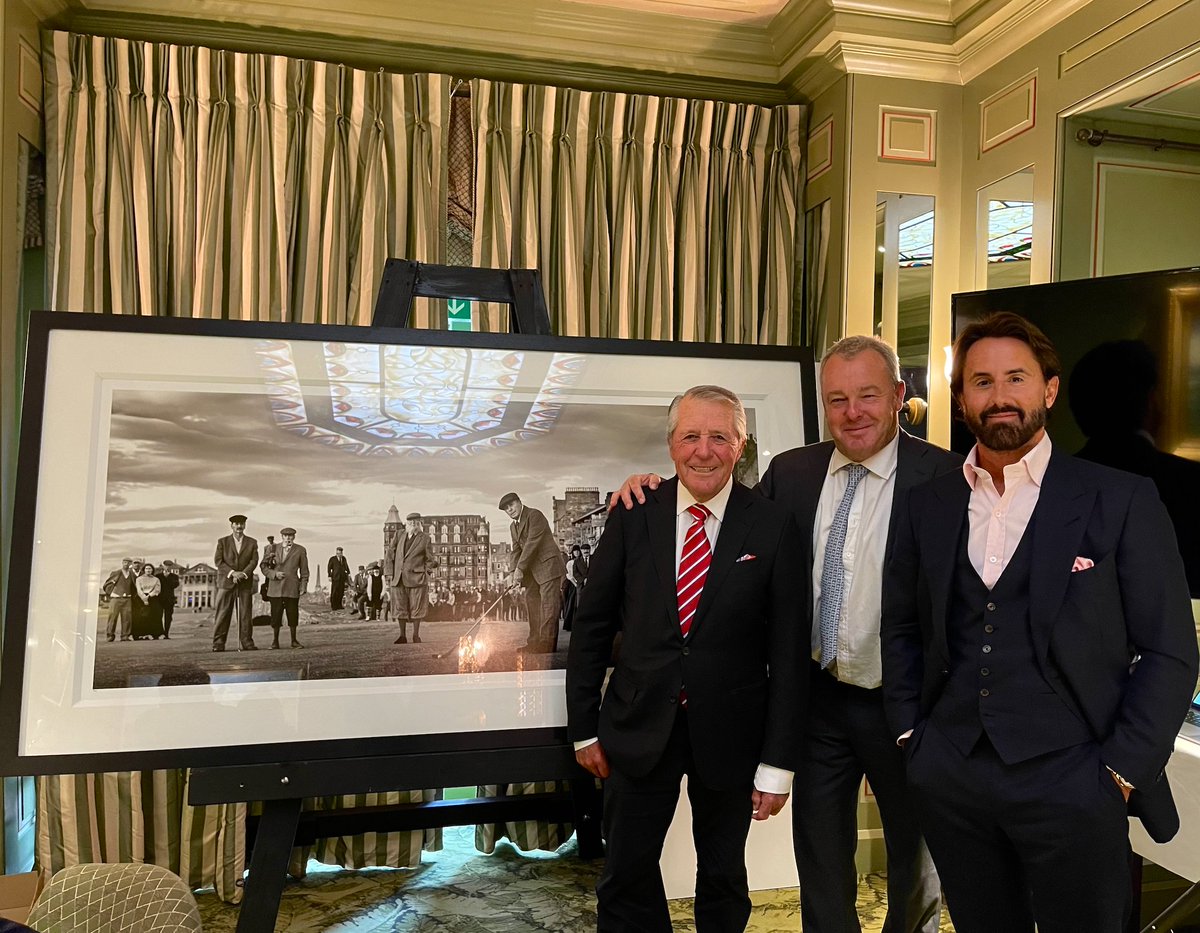 I have the utmost respect for St Andrews and am blown away by @David_Yarrow's ability to pay homage to its rich history. Brilliant work my friend, an iconic shot for an iconic course! #The150thOpen