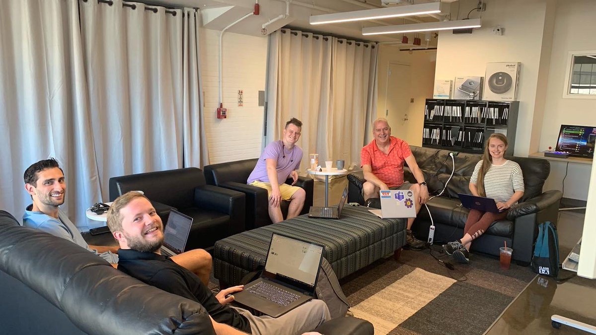 MassRobotics's tweet image. Another busy day at MassRobotics - happy to see our resident startup #flexxbotics using our open space ⭐️

#robotics #startup #innovation