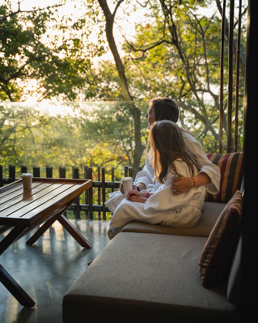 Watching the sunrise from the mountains is a good reason to start your day earlier. Our rooms are designed for you to start your morning with the healthiest light.