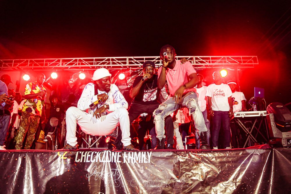 Cool Blacks to DI World!!! <a href="/kuukublack/">kuuku Black</a> <a href="/VidaSunshyne/">Vida SunShyne</a> <a href="/ssnowbeatzGhg/">More Smoke🇬🇭</a> <a href="/richiebadda/">Richie Badda</a> <a href="/papaogyGhG/">Papa OGY</a>