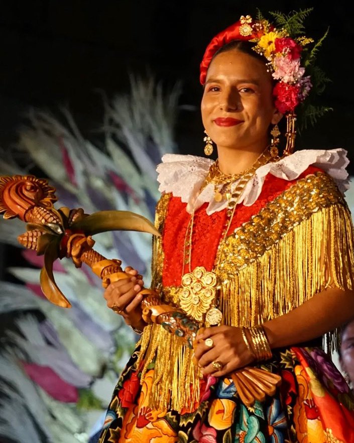 Jacsenic Maybeth Rodas representante de la diosa Centeótl 2022 

📸 @lalo_guendulain 

#oaxacacity #oaxacamexico #guelaguetza #prehispanic #viajapormexico #oaxaca_bonito