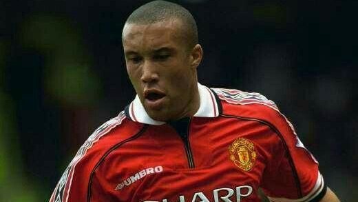 Happy Birthday today to former defender Mikael Silvestre      