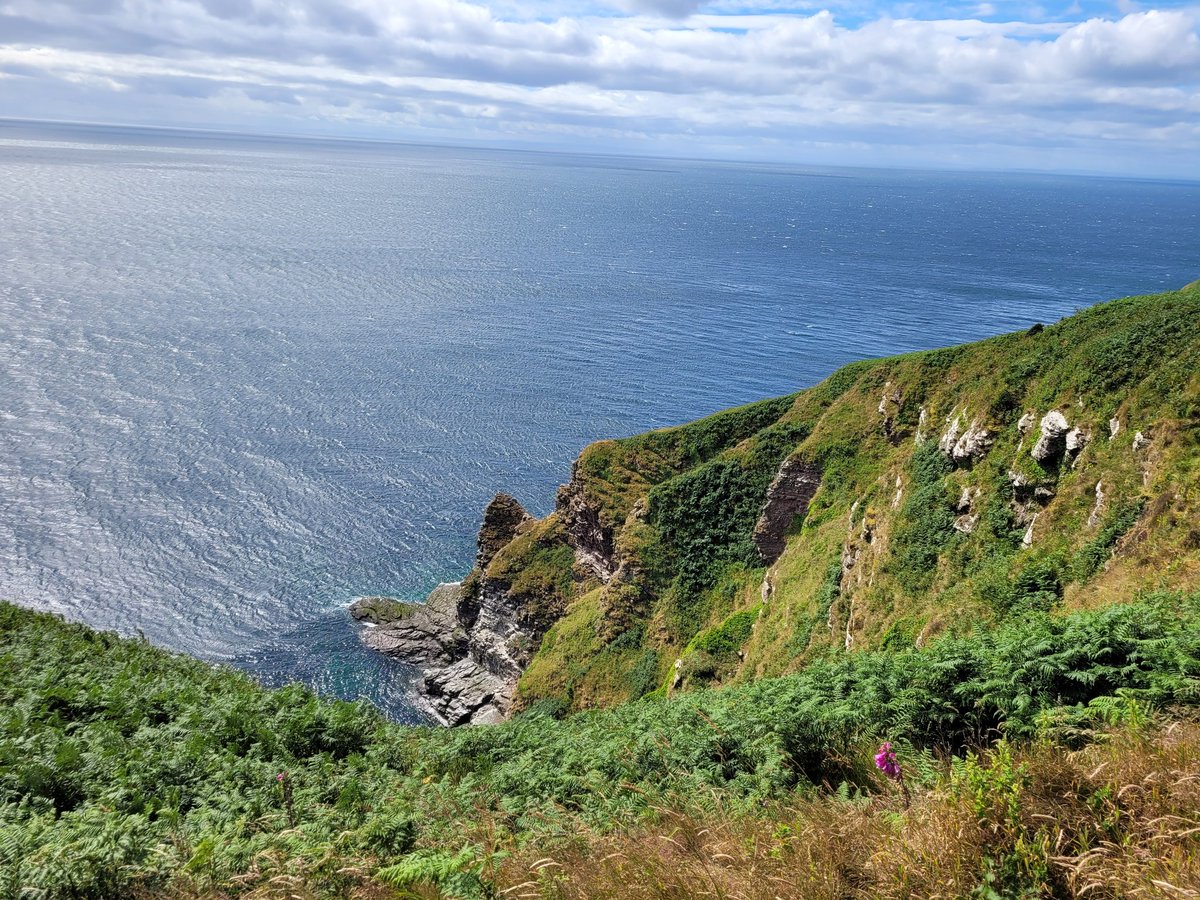 Jamie_LEJOG's tweet image. Day 93: Helmsdale to Dunbeath, 16 miles. Another very tough day! Took the John O Groats trail as far as Berriedale but found that the terrain made for very slow going. Switched onto the roads for the last 6 miles to make the day a bit more manageable.
