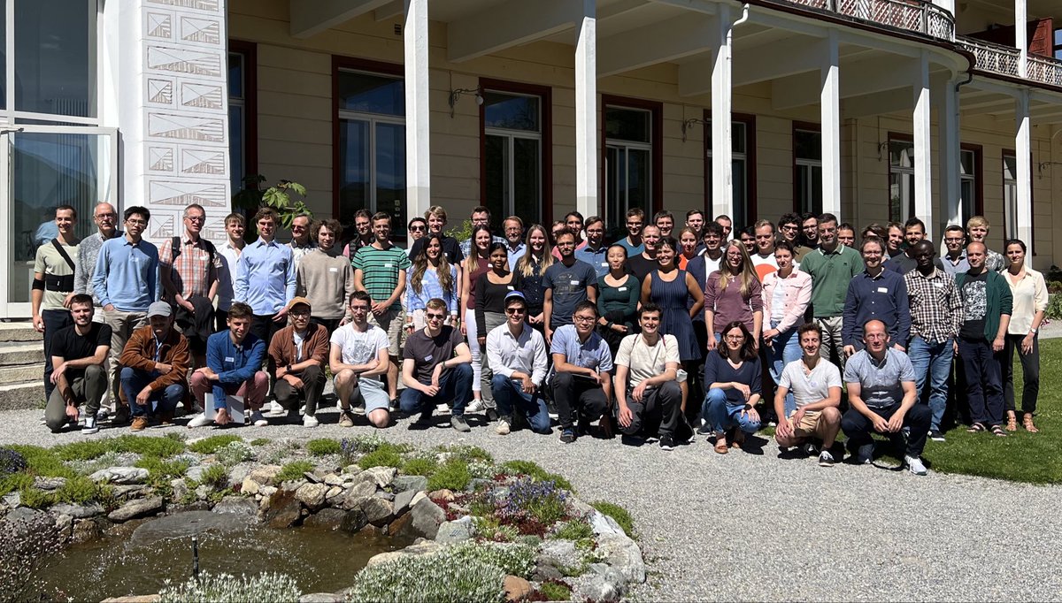 AndreasAtETH's tweet image. I enjoyed the General Meeting of the @ETH_en #Quantum Center @ETHQuantumCntr at Schatzalp in #Davos a lot.
Great talks, excellent posters, engaging discussions and good company.
Check, if you recognize anyone on the group photos!