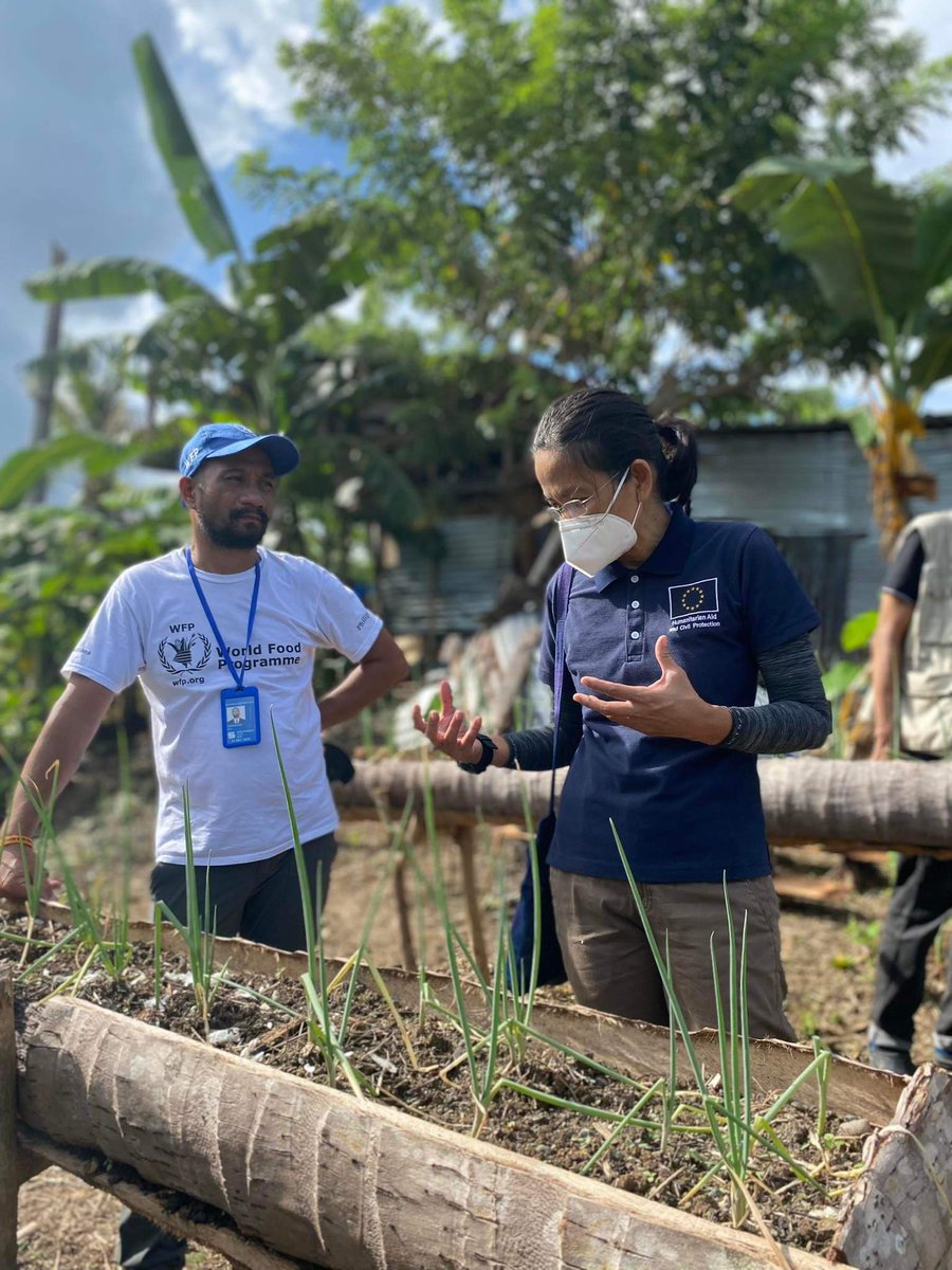 1_Arlynn's tweet photo. Humanitarian #logistic support is key to rapidly bring relief goods to the affected islands. During TC #Odette #Agaton in the #PH, @ECHO_Asia & @WFP_Philippines launch 600 trucks carrying more than 700k #foodpacks & other #reliefitems for timely assistance to people.
📷 WFP https://t.co/ZZSRiUvon2