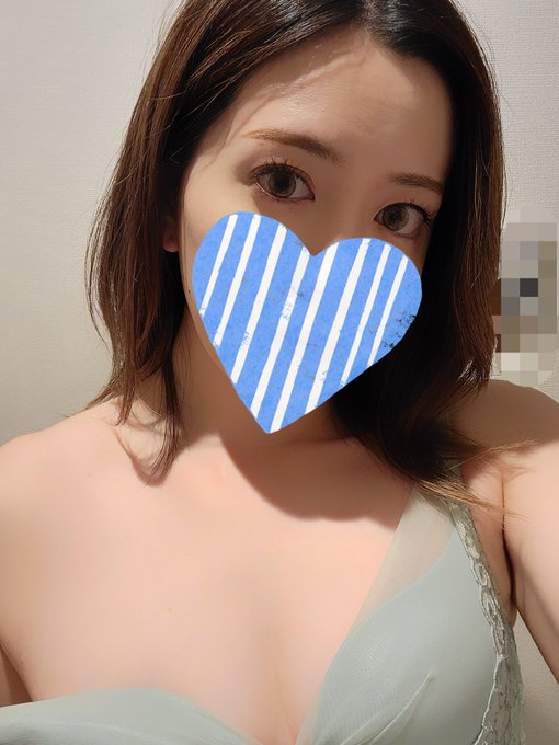 動画見てくれたかな？💜 裏アカ女子っていろんな子いると思うけど、私は会えない系の裏アカ女子だからねっ😚 #人妻裏アカ  #裏アカ男子と繋がりたい  #人妻日常 https://t.co/thmTc8A<a href="/tag/%E4%BA%BA%E5%A6%BB%E8%A3%8F%E3%82%A2%E3%82%AB"class="tags">#人妻裏アカ</a><a href="/tag/%E8%A3%8F%E3%82%A2%E3%82%AB%E7%94%B7%E5%AD%90%E3%81%A8%E7%B9%8B%E3%81%8C%E3%82%8A%E3%81%9F%E3%81%84"class="tags"><span>#裏アカ男子と繋がりたい</span></a><a href="/tag/%E4%BA%BA%E5%A6%BB%E6%97%A5%E5%B8%B8"class="tags"><span>#人妻日常</span></a>