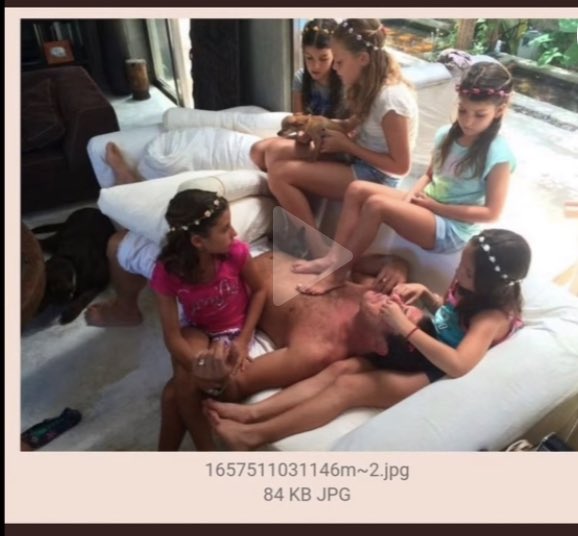 RichAnthony1984's tweet photo. Brah what is this. https://t.co/zfIrwC3erR