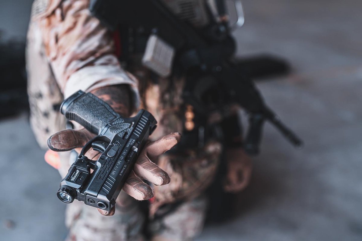 ✨ Steyr A2-MF ✨. Our pistol offers unique trapezoid sights. They were developed to provide the easiest and most accurate sighting solution to the human eye. Swipe right for a demonstration on how to accurately utilize them! #steyrarms #a2mf #pistol