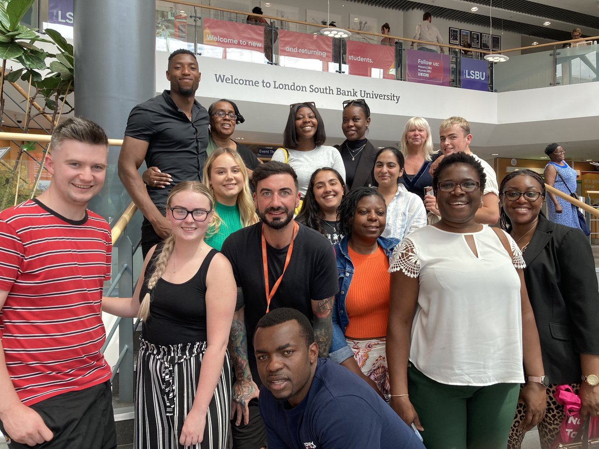 GinagG09747108's tweet photo. Great end to time we’ll spent with our ⁦@ManMetUni⁩ nursing students in London https://t.co/Dj8QRUycly
