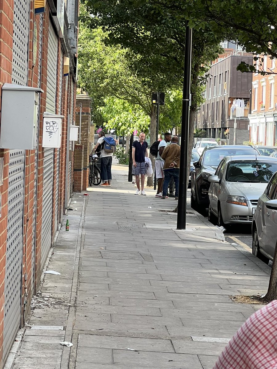 Bethnalboi64's tweet photo. @THCHousing here again today no one else can use the park. It really needs closing for a number of days and not just from 11pm. #bethnalgreen #towerhamlets https://t.co/ioSWIKZ5by