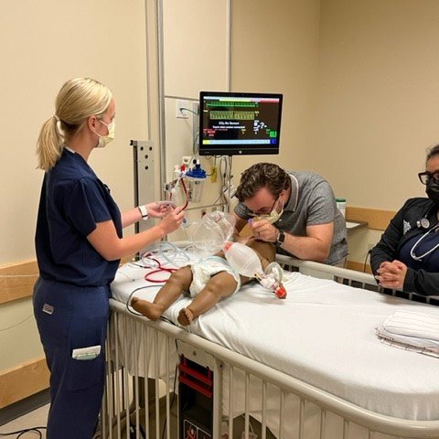 iupicu's tweet photo. 2022 Fellow Simulation Boot Camp is in the books! A joint effort with PICU/PEM/Peds Hospitalist that allowed all to learn as a team.  #PedsICU @nswinger1 https://t.co/3WOxuGHBuh