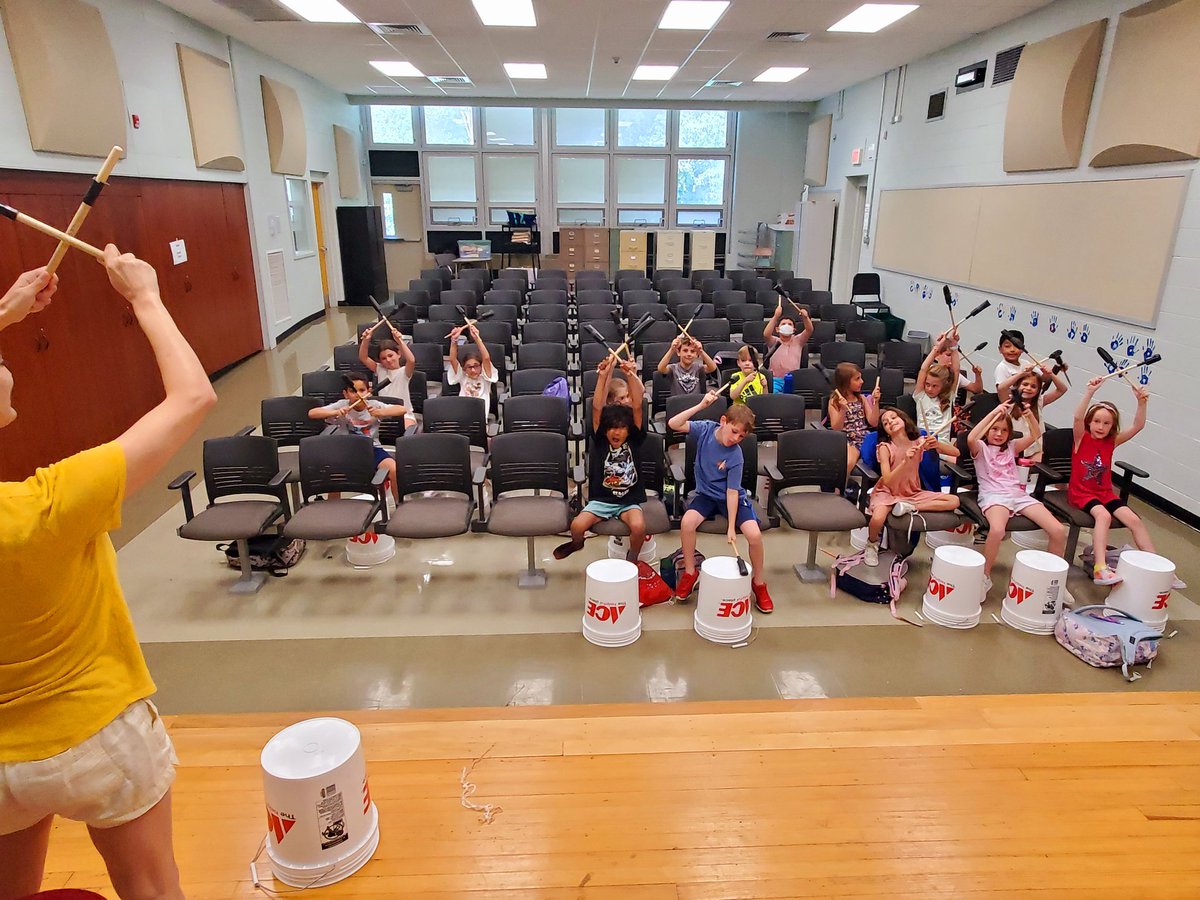 CWC_SEP's tweet image. Our Young Explorers learning a new song in music. #SummerEnrichment @JCHSMusicArts