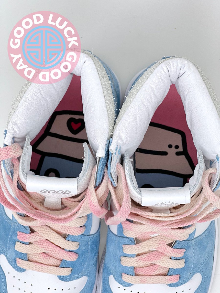 houfresh's tweet photo. GM gang, the wait is over ! 
For your chance to put your Cool Cat on a pair, they will be available to purchase this Friday @ 2pm. Limited to 10 slots available on https://t.co/FwQ2Dvtm7D https://t.co/PMorlUgIvW