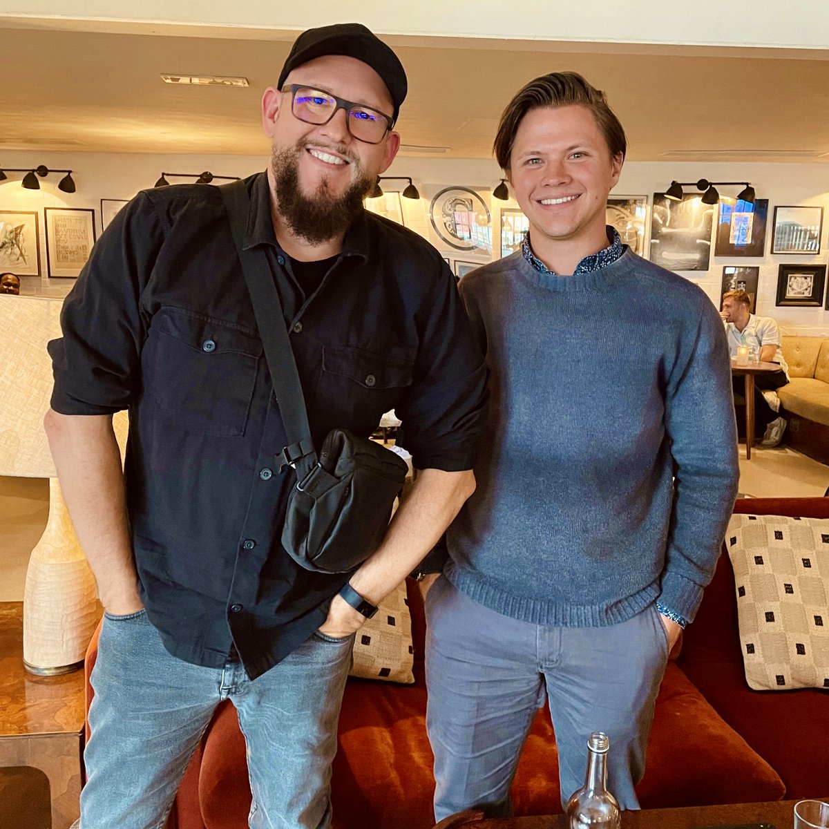 Amphiosonic's tweet photo. Great to finally meet @TomMiddleton__ in person when I was in London a few weeks ago!! All we needed was the man who first put us in contact - @audioalchemist_. https://t.co/4f2x78paVY