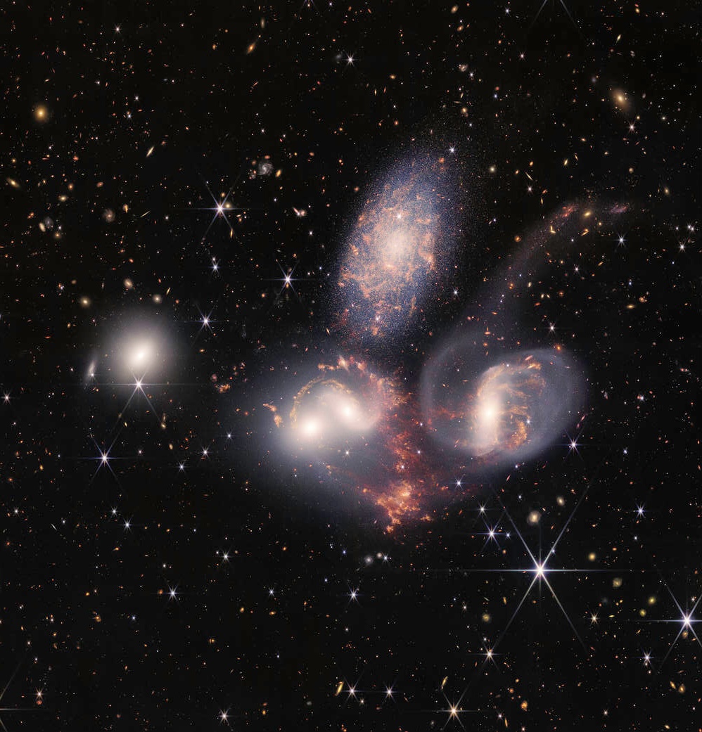 usngo's tweet photo. With the release @NASAWebb's first amazing IR images, we want to showcase some of the great science conducted with our @GeminiObs GMOS-N on Stephan's Quintet, both with imaging and spectroscopy. Check out a few paper highlights in the thread! @NOIRLabAstro @NOIRLabAstroES @AURADC https://t.co/QFpC21OVrM